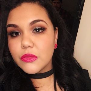 Meet your Posher, Karla